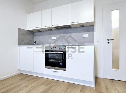 Pronájem bytu, 1+kk, 30 m²