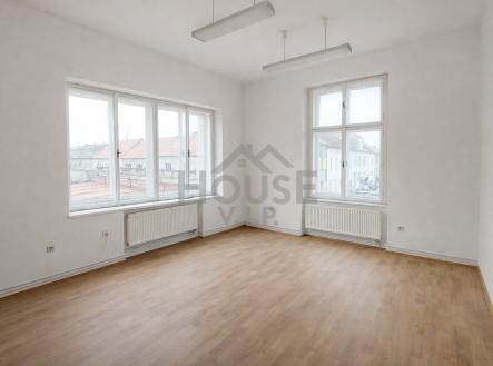 Prodej hotel, 564 m²