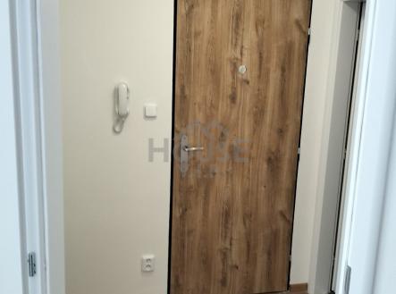 Pronájem bytu, 1+kk, 27 m²
