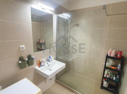 Prodej bytu, 2+1, 92 m²