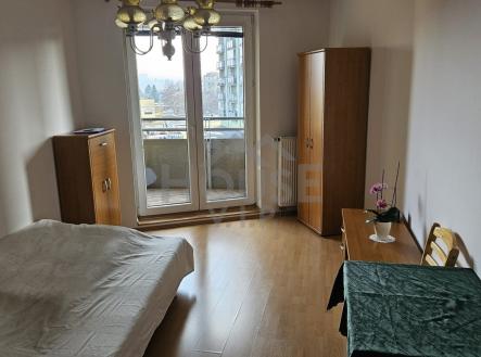 Pronájem bytu, 1+kk, 28 m²