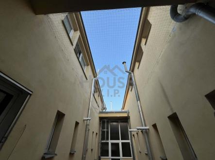 34977d4c-4d23-4912-8acf-0f25f8f46f31