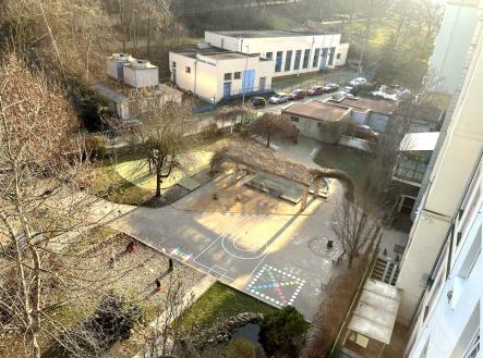 ec118c72-0965-40a6-9a0c-e725cbeb946b(1)