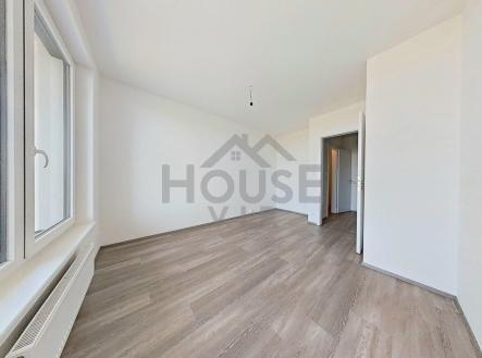 03072026_180942_defurnished