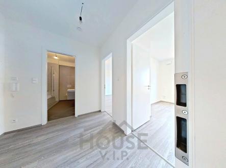 03072026_180552_defurnished