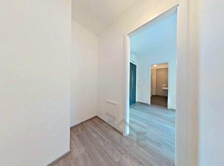 03072026_180837_defurnished