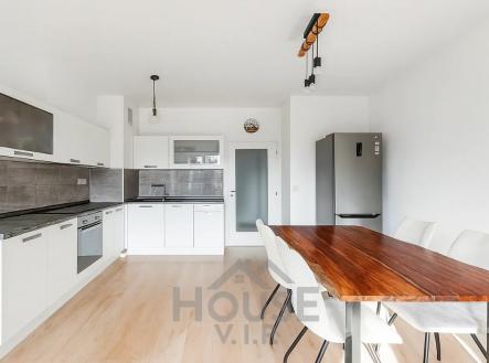 Prodej bytu, 4+kk, 98 m²