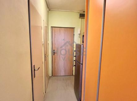 Pronájem bytu, 1+kk, 25 m²