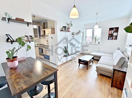 Prodej bytu, 2+kk, 42 m²