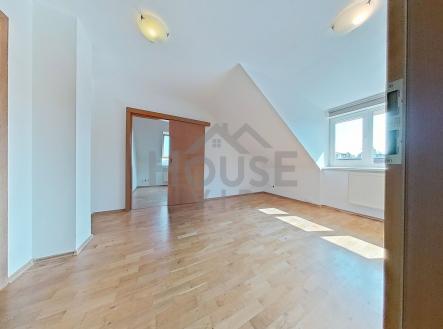 Prodej bytu, 2+1, 57 m²