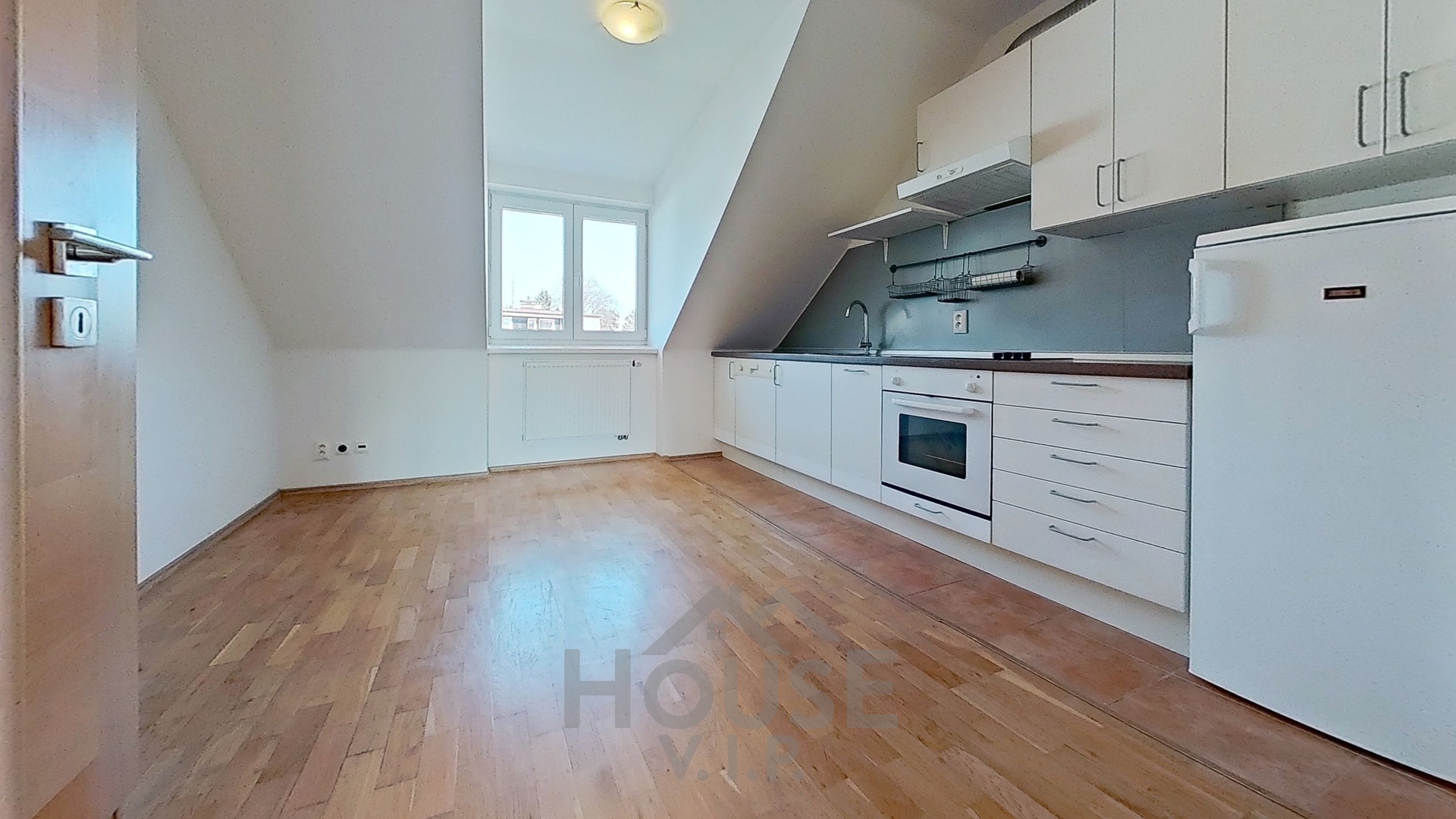 Kitchen (2)