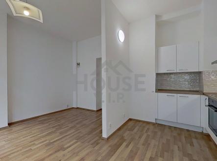 Prodej bytu, 4+1, 141 m²