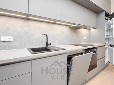 Prodej bytu, 1+kk, 45 m²