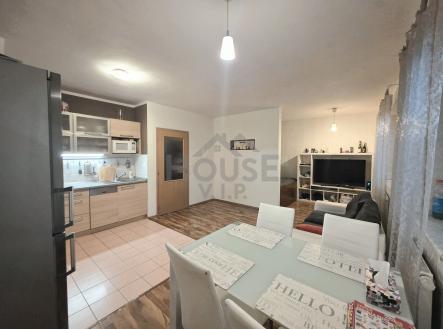 Pronájem bytu, 2+kk, 65 m²