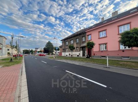 Prodej nájemního domu, 800 m²