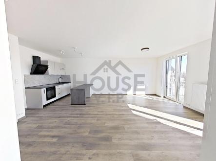 Pronájem bytu, 2+kk, 61 m²