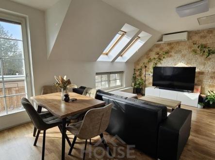 Prodej bytu, 2+kk, 67 m²