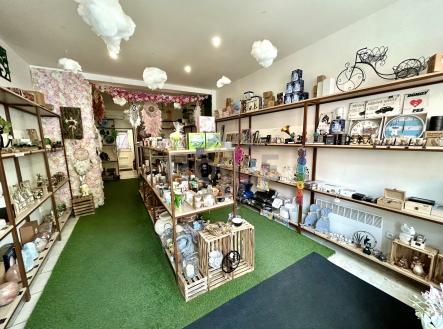 Pronájem obchodní prostor, 40 m²