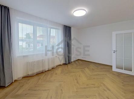 Pronájem bytu, 3+kk, 70 m²