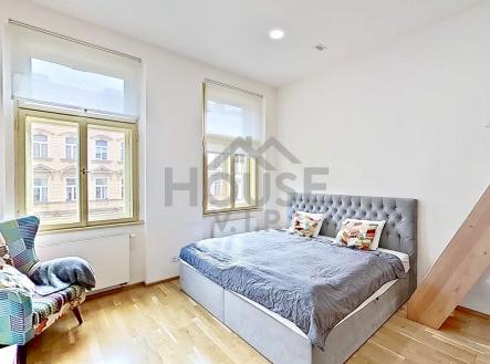 Prodej bytu, 1+kk, 28 m²