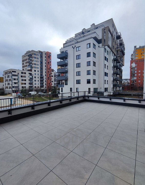 Prodej bytu 2+kk, 60 m² + terasa 39 m2, Praha 9 - Vysočany,