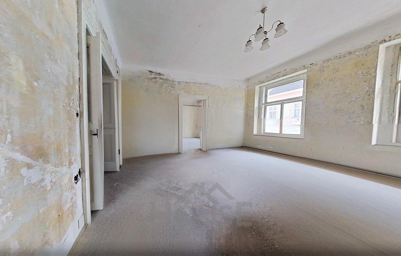 Prodej bytu 3+1/B, 108 m², Praha 5 - Smíchov.