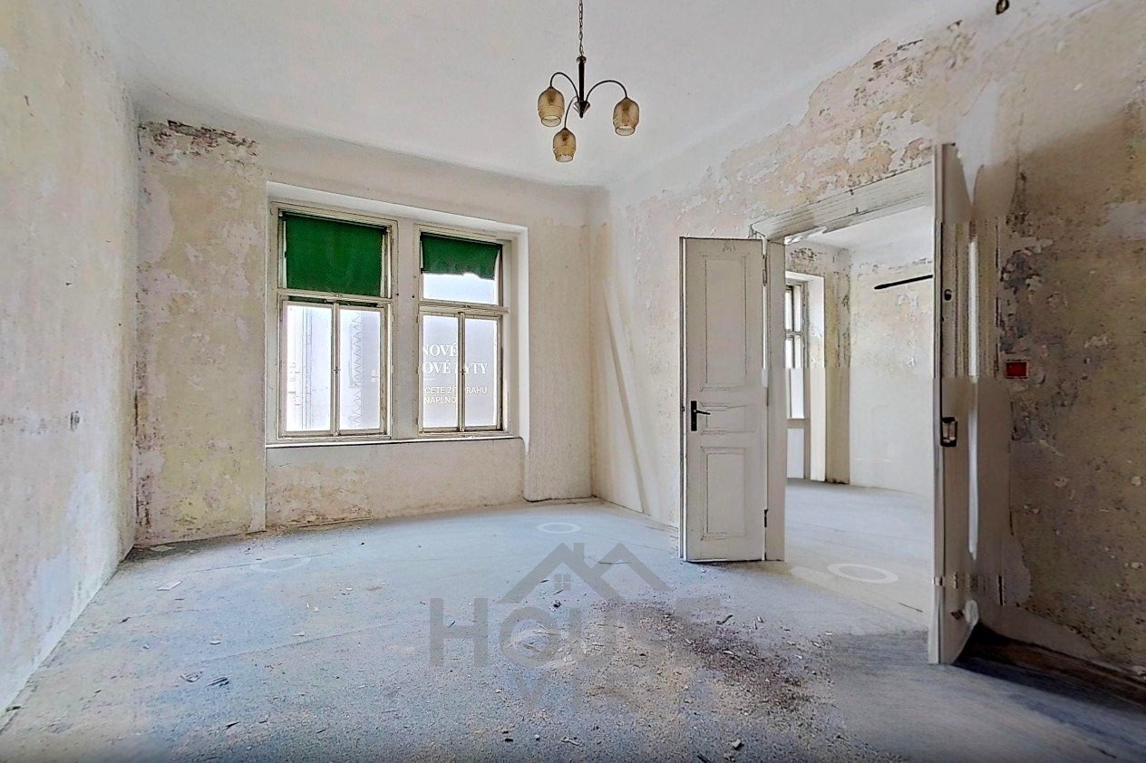 Prodej bytu 3+1/B, 108 m², Praha 5 - Smíchov.