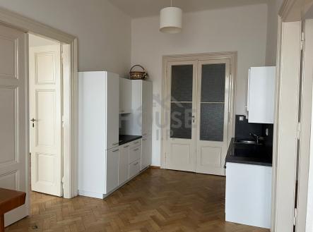 Pronájem bytu, 2+1, 75 m²