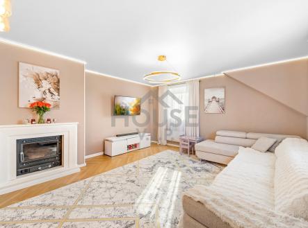 Prodej bytu, 2+1, 73 m²