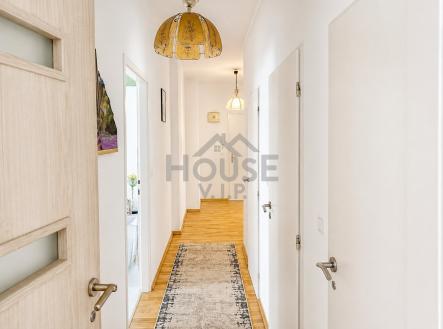 Prodej bytu, 3+kk, 87 m²