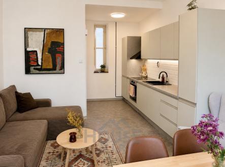 Prodej bytu, 2+kk, 44 m²