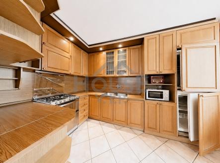 Prodej bytu, 4+kk, 78 m²
