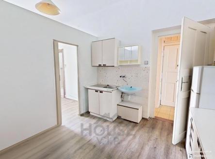 Prodej bytu, 1+1, 59 m²