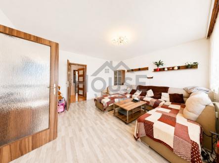 Prodej bytu, 4+1, 90 m²