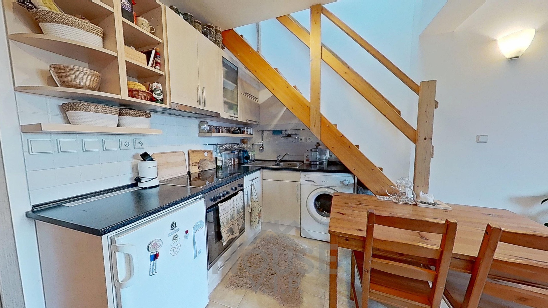 Pronájem bytu 1+kk 36 m², Tursko