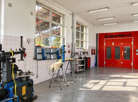 Pronájem obchodní prostory, 170 m²