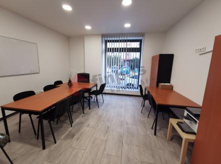 Pronájem komerčního objektu, sklad, 20 m²