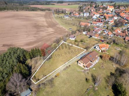 Prodej - pozemek, zahrada, 1 611 m²
