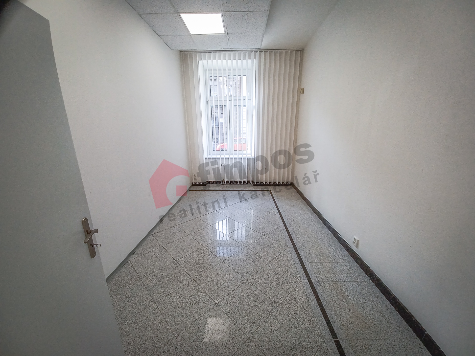 Pronájem obchodního prostoru 92 m² v Kolíně