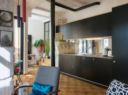 Pronájem bytu, 2+kk, 42 m²