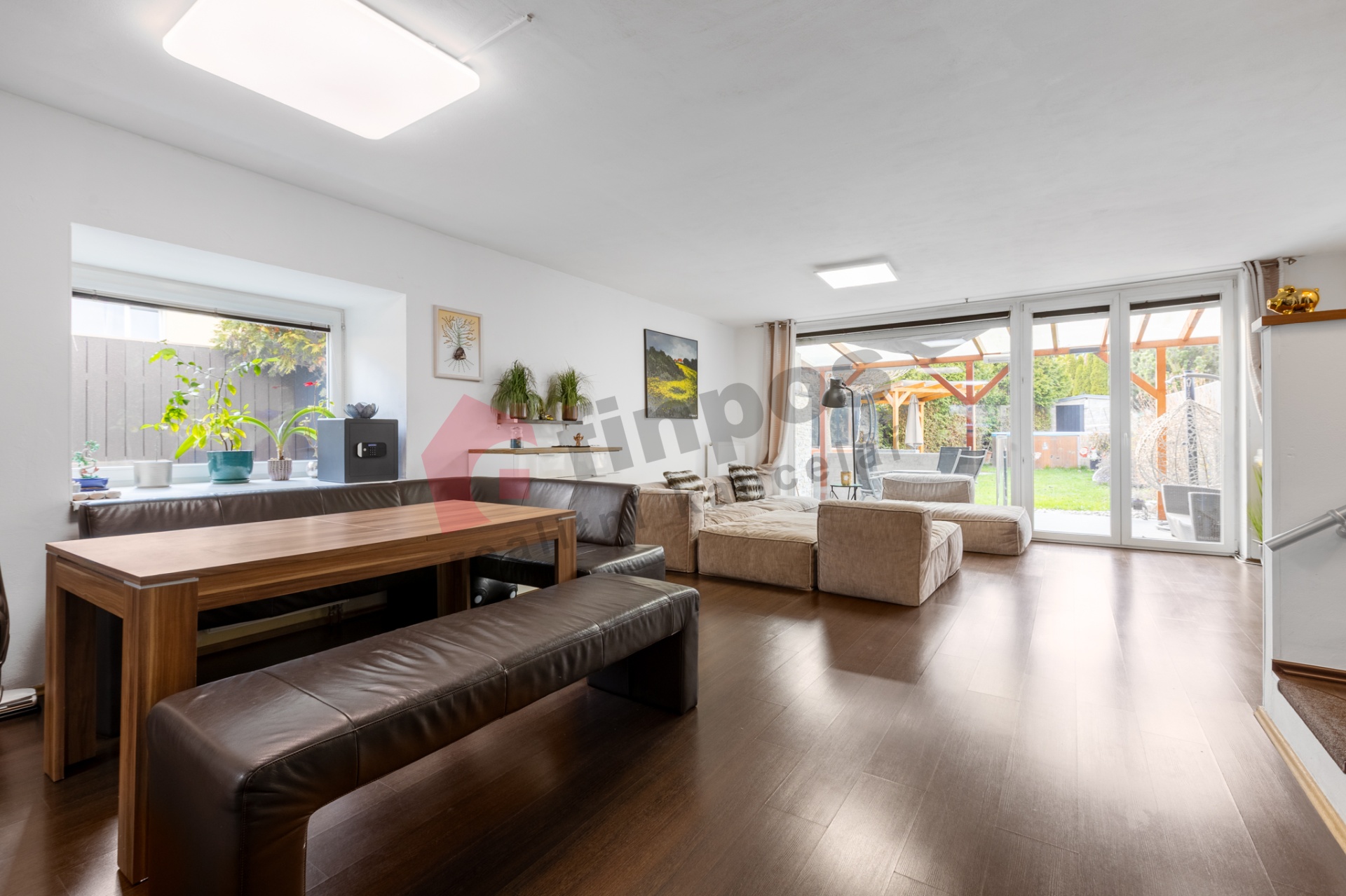 Prodej domu 5+1 v Nupakách, okr. Praha východ