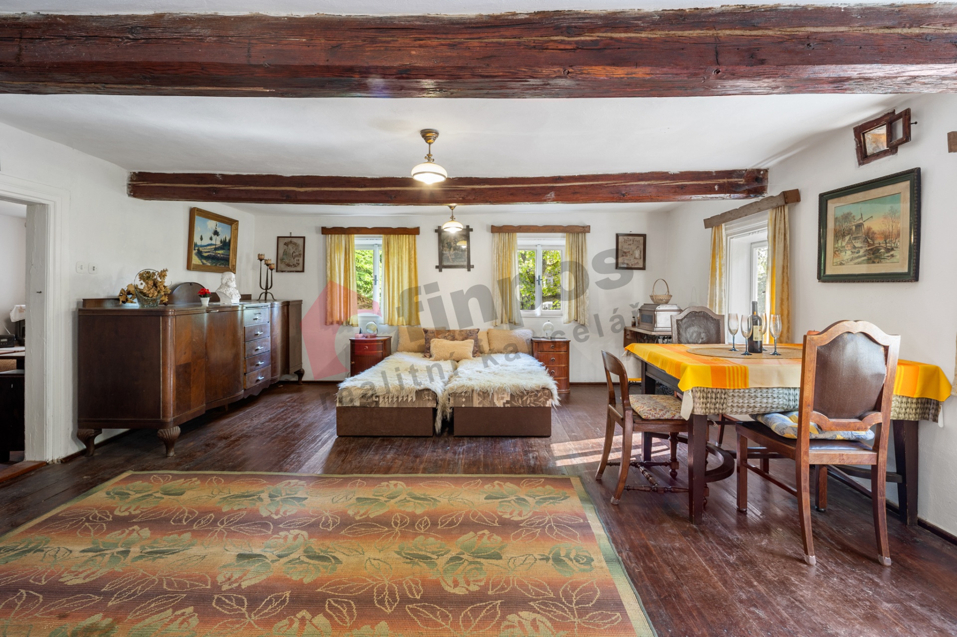 Prodej historické roubenky Vojetín-Doksy