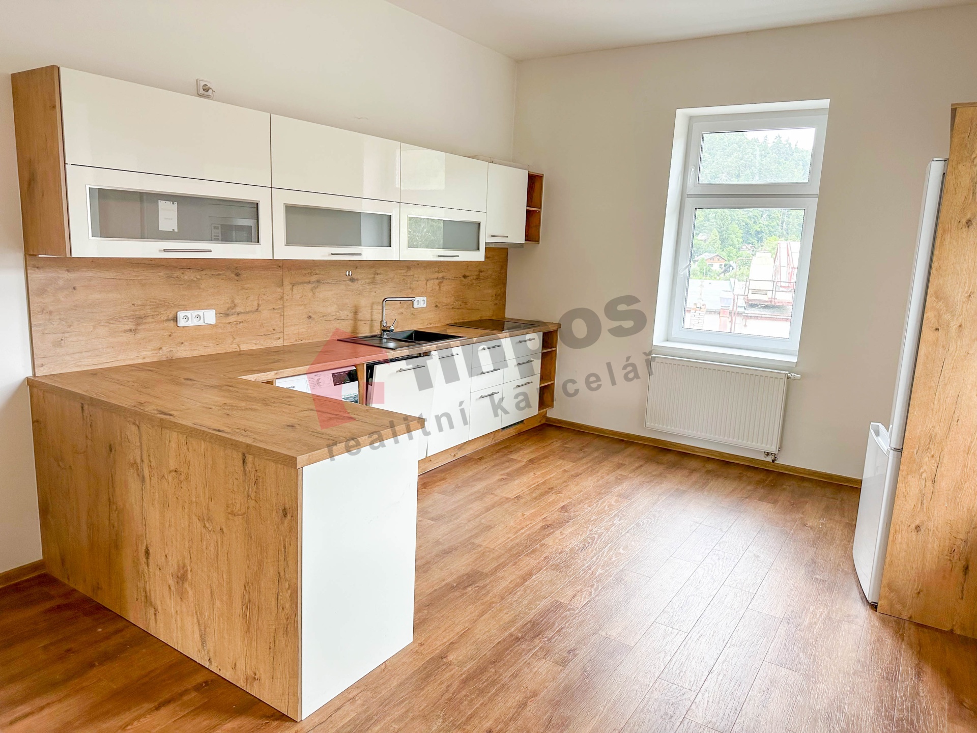 Pronájem bytu 3+1, 85m2, Hvězdonice, po rekonstrukci.