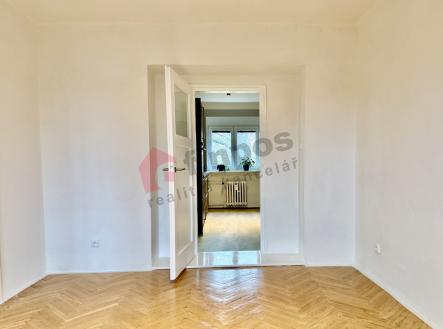 Pronájem bytu, 2+1, 56 m²