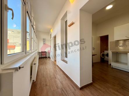 Pronájem bytu, 1+1, 35 m²