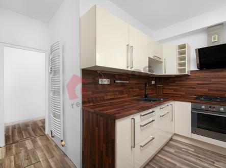 Prodej bytu, 3+1, 61 m²