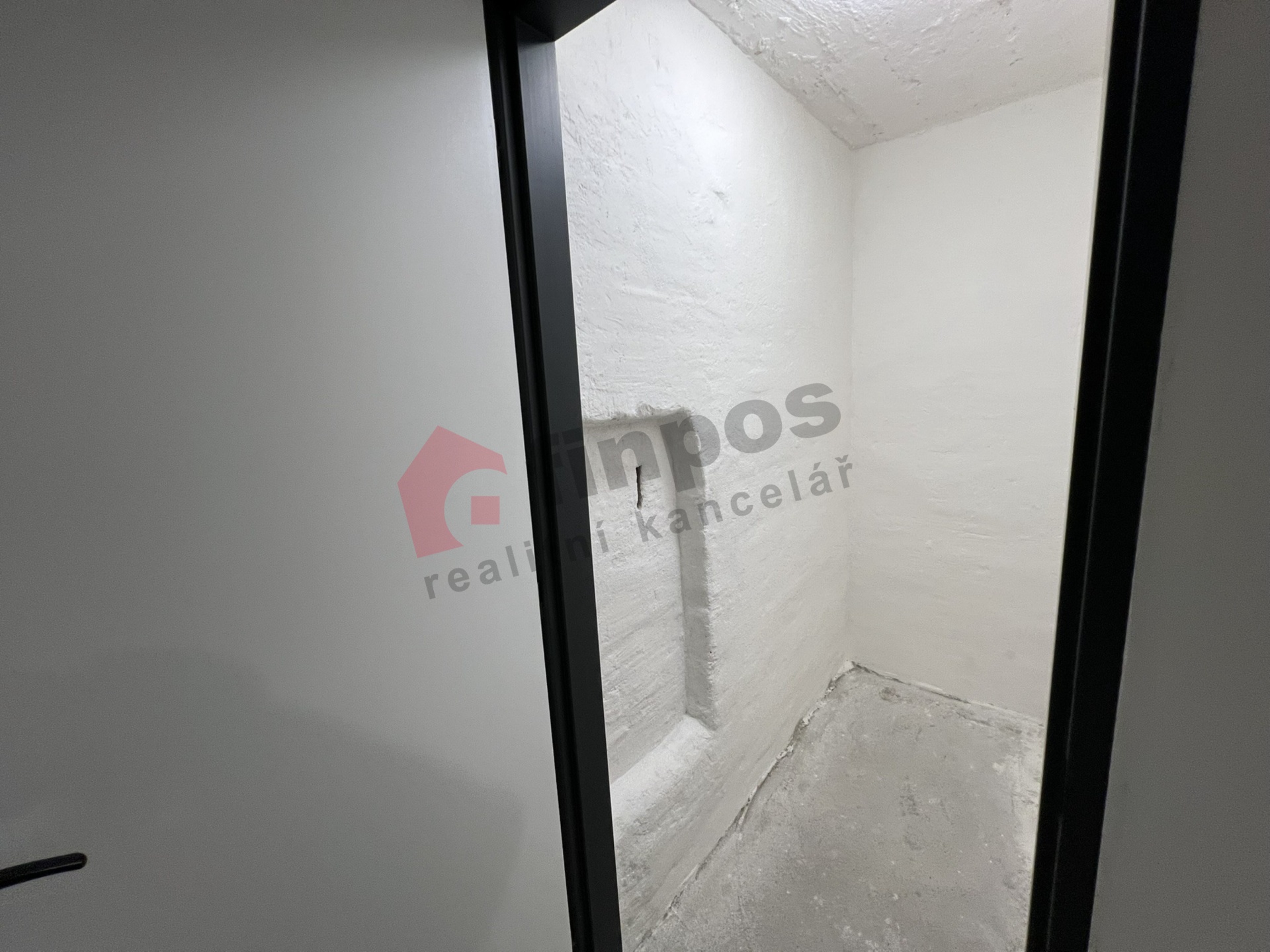 Pronájem sklepní kóje, Praha - Smíchov, 150m od metra Anděl