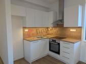 Pronájem bytu, 2+kk, 42 m²