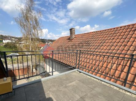 Pronájem bytu, 2+kk, 65 m²