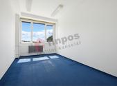 Pronájem komerčního objektu, sklad, 131 m²